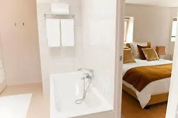 Smartflats - Raphael Apartment
