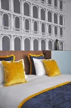 Smartflats - Raphael Apartment